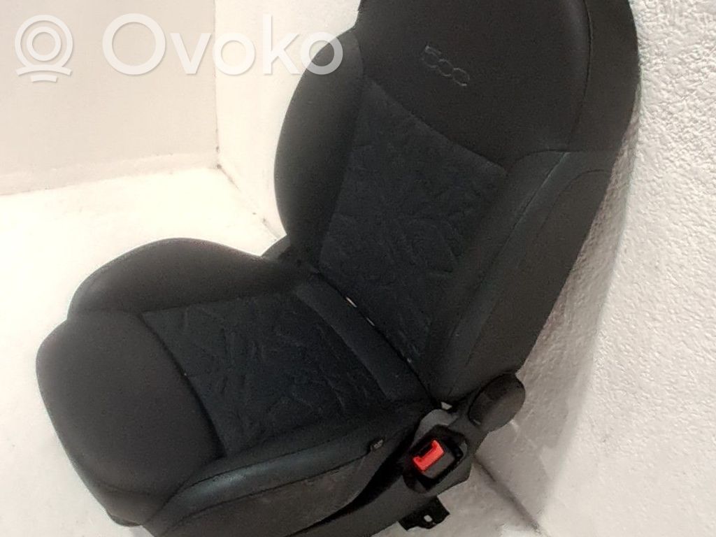 Etumatkustajan istuin   71769045
