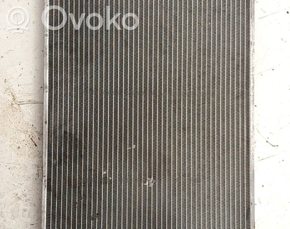 Radiateur de refroidissement   1350A050