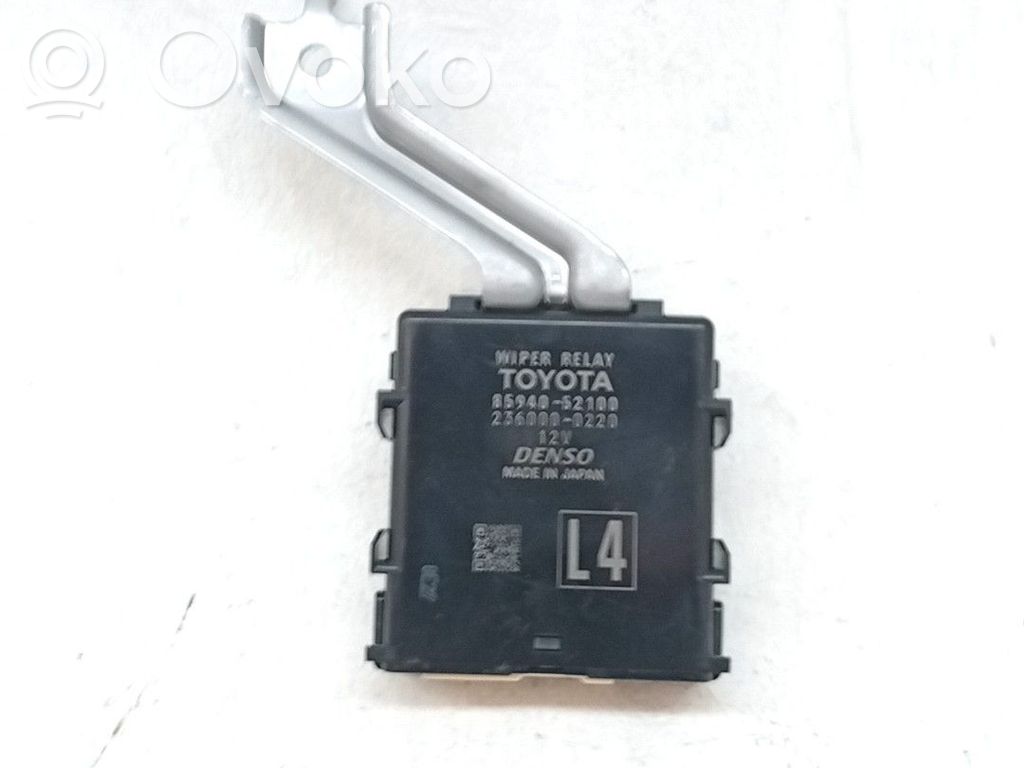 Toyota Yaris Steuergerät 