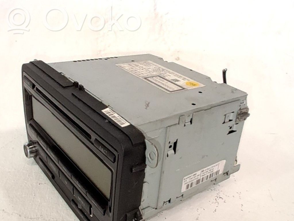 Volkswagen Golf V Unitate principală radio/CD/DVD/GPS 