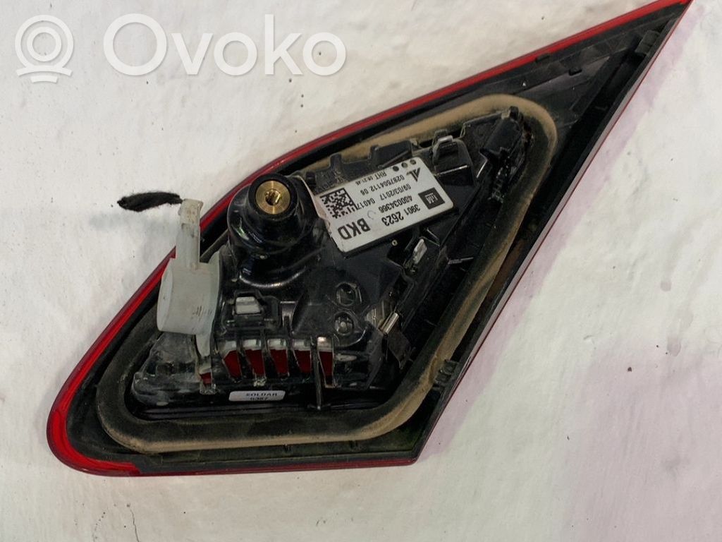 Opel Corsa E Takavalon polttimo 