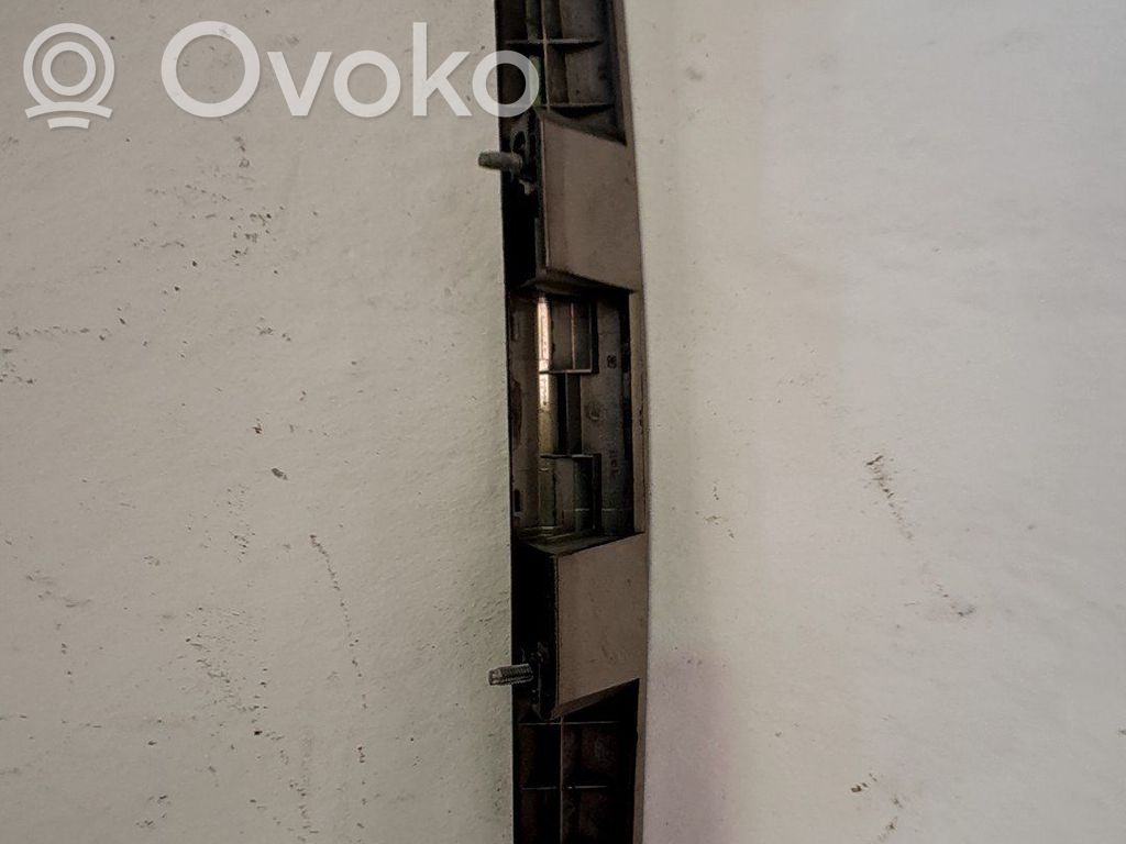 Citroen Berlingo Listwa wykończeniowa drzwi przesuwanych 