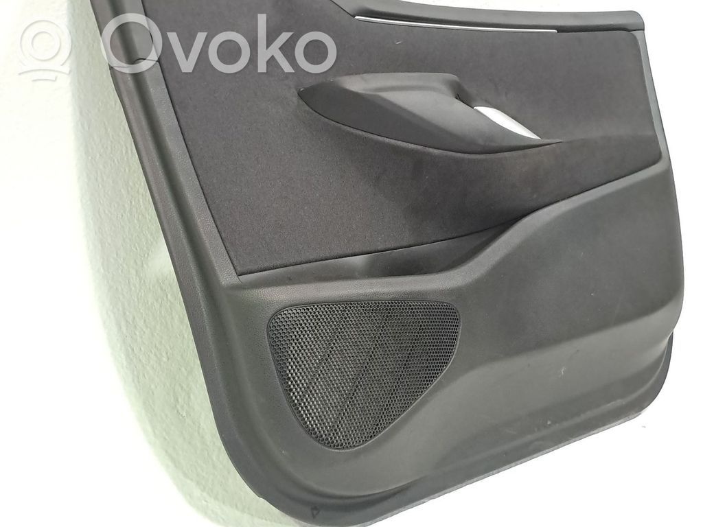 Toyota Yaris Rivestimento del pannello della portiera anteriore