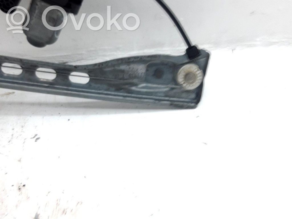 Toyota Aygo AB40 Alzacristalli elettrico della portiera anteriore