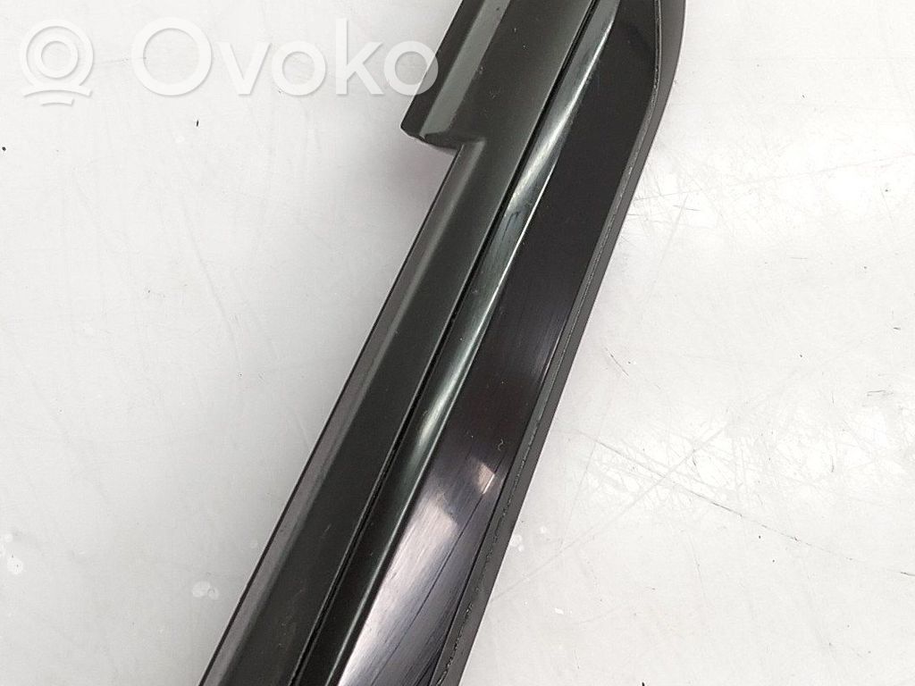Moldura embellecedora   98258608XY