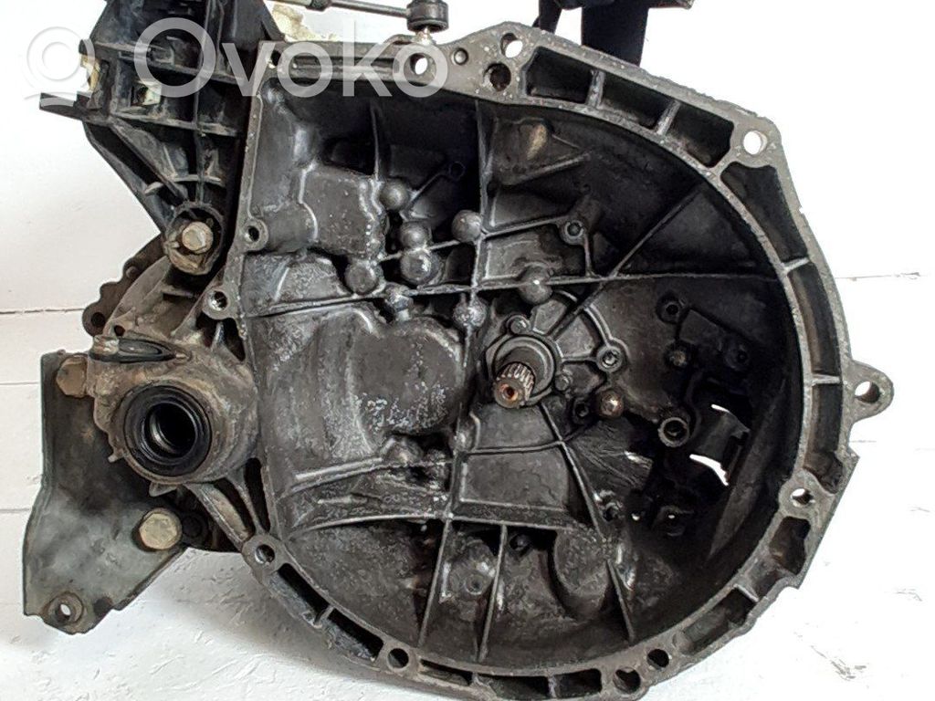 Peugeot 207 Scatola del cambio manuale a 5 velocità 