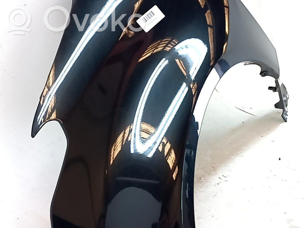 Toyota Yaris Arche d'aile avant