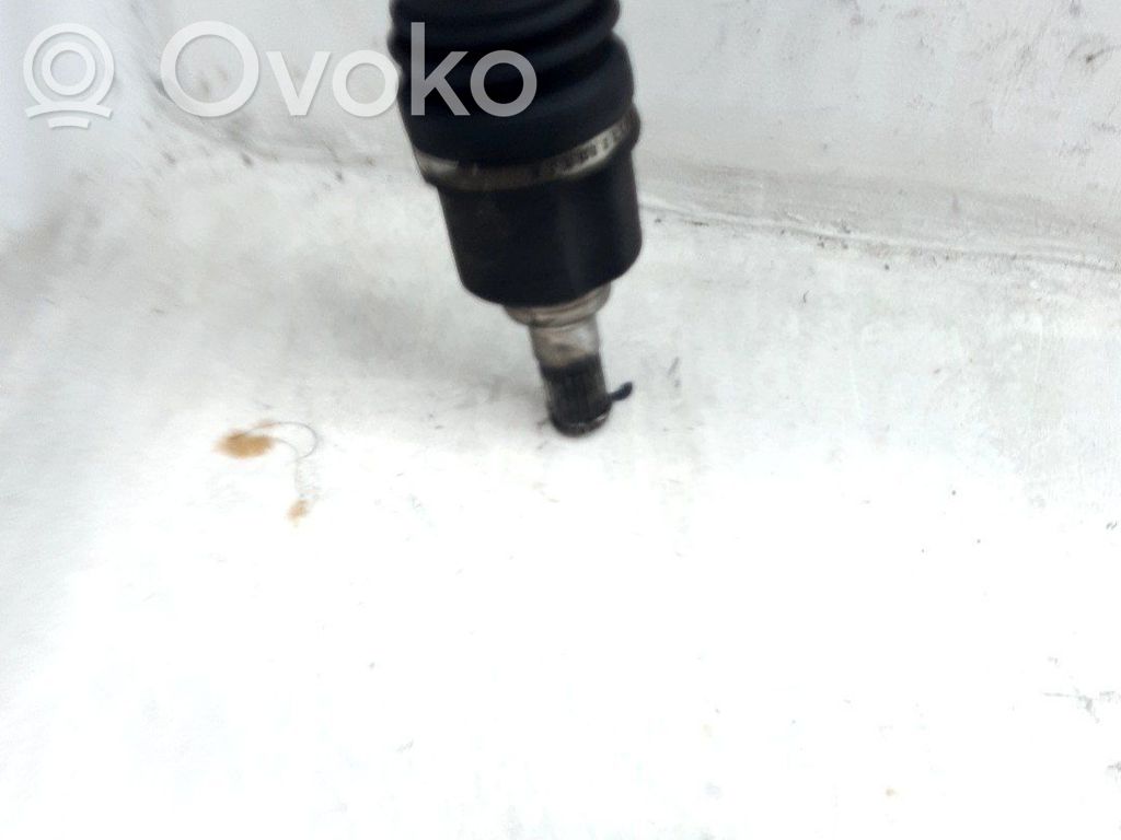 Półoś przednia   4410162J00