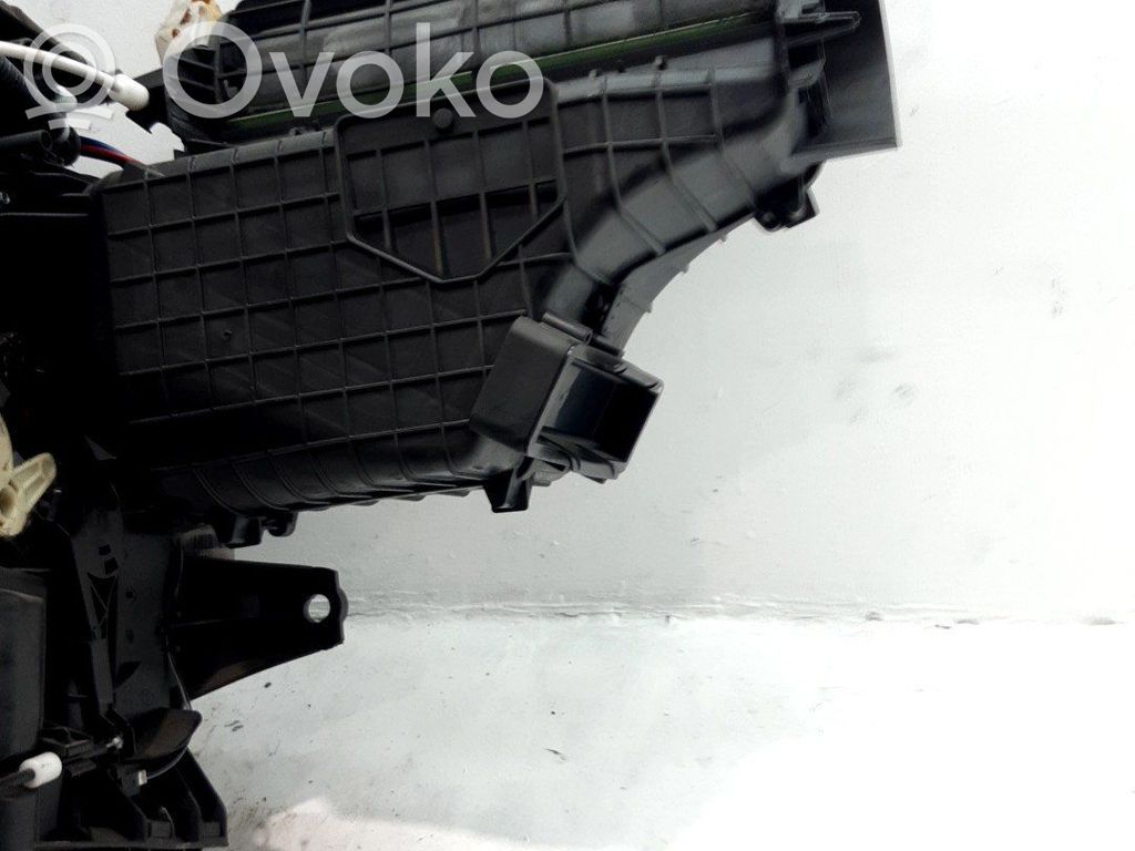 Toyota Aygo AB40 Heizungskasten Gebläsekasten Klimakasten 