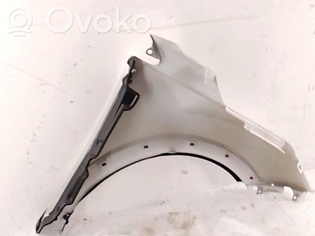 Priekšējā arka   66311H8400