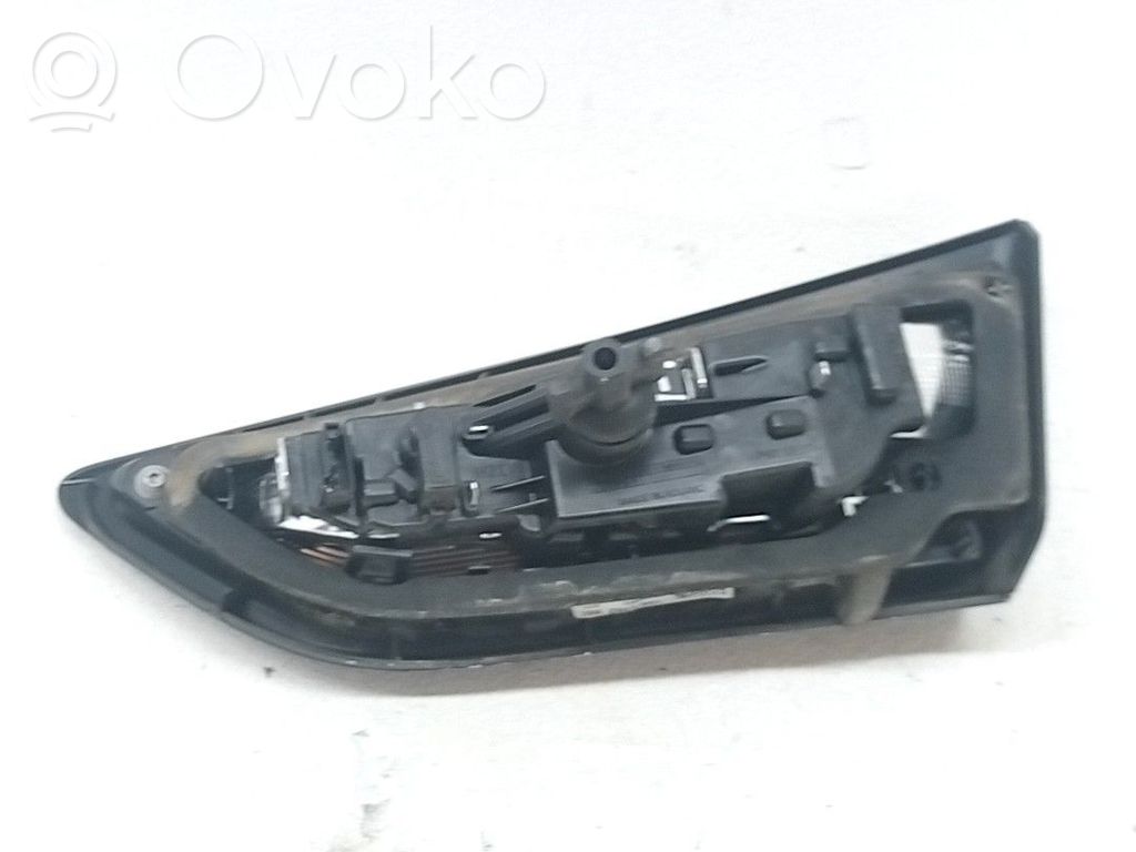 Opel Astra K Takavalon polttimo 