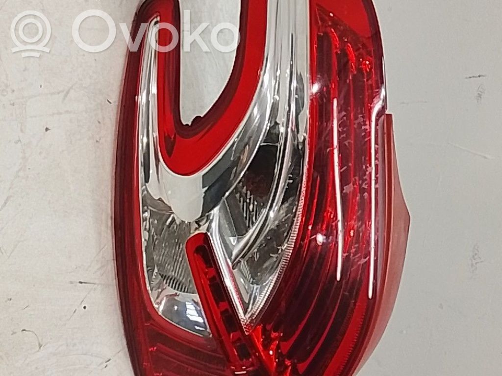 Peugeot 208 I Lampada fanale posteriore