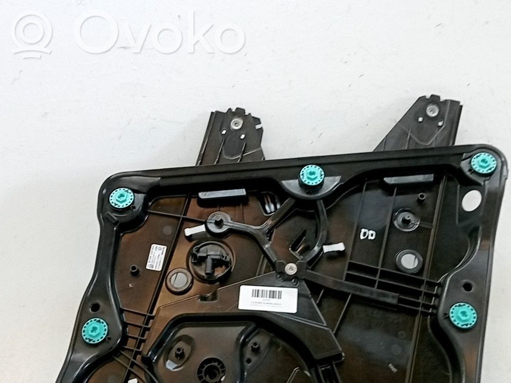 Volkswagen Golf VIII Alzacristalli elettrico della portiera anteriore 