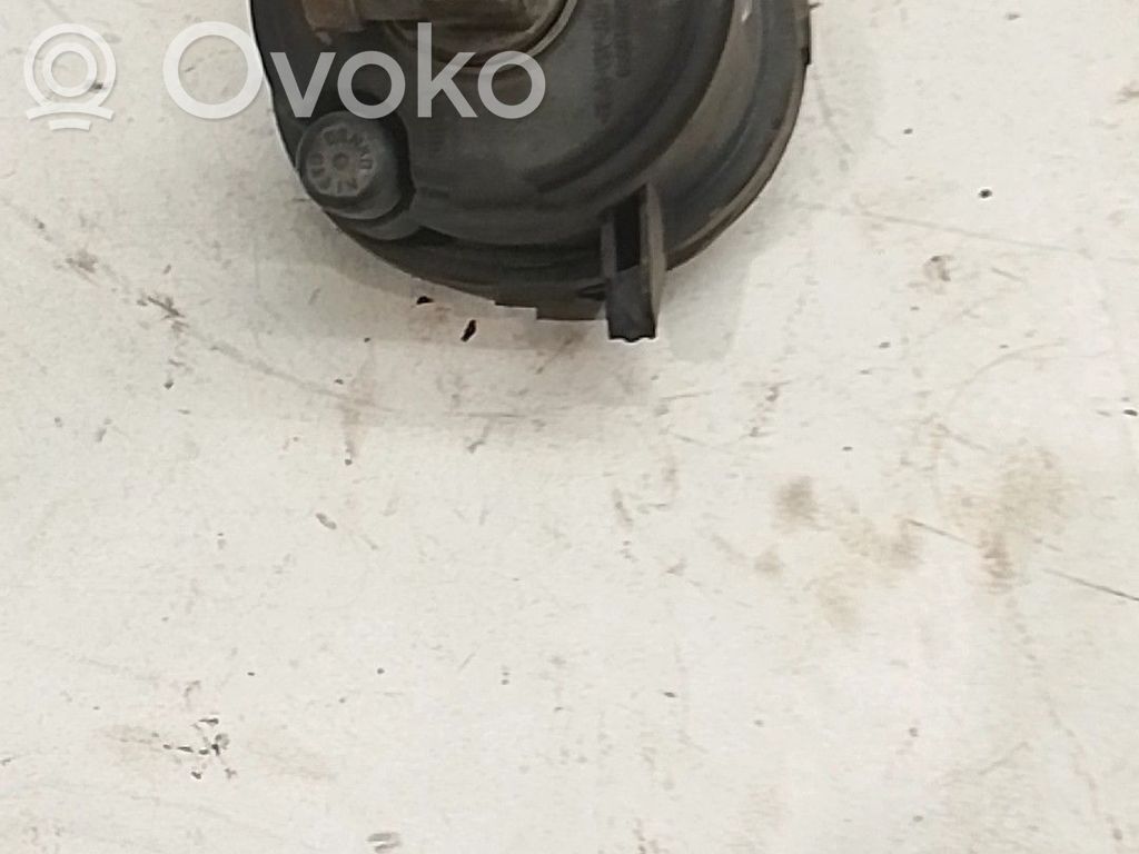 Etusumuvalo   8121002090
