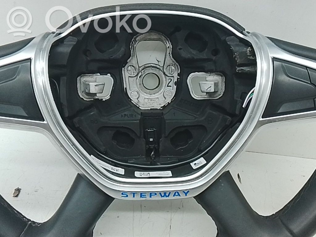 Volante   484007478R