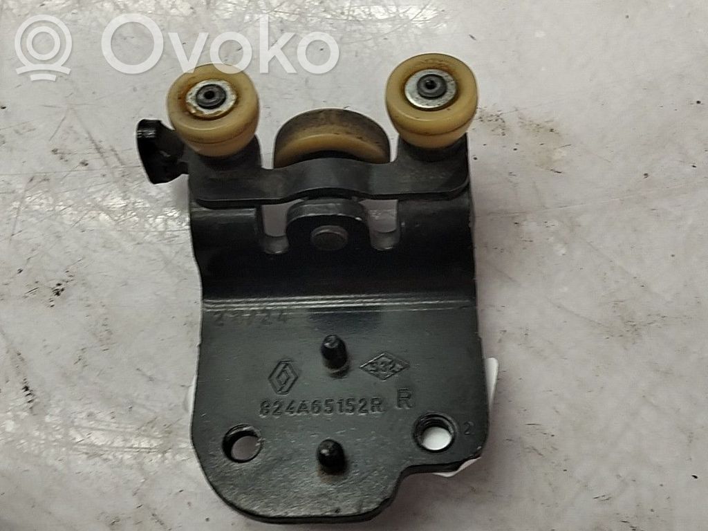 Renault Kangoo II Traversa centrale per porta scorrevole