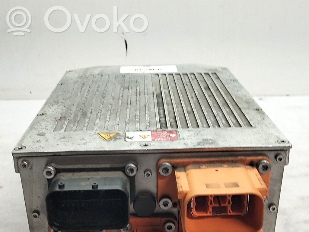 Inversor/convertidor de voltaje   5QE915681N
