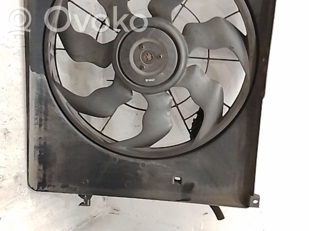 Tila-auton jääkaappi   253803K728