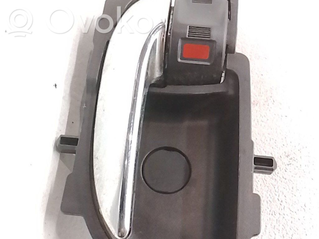 Toyota Aygo AB40 Manecilla interna puerta trasera