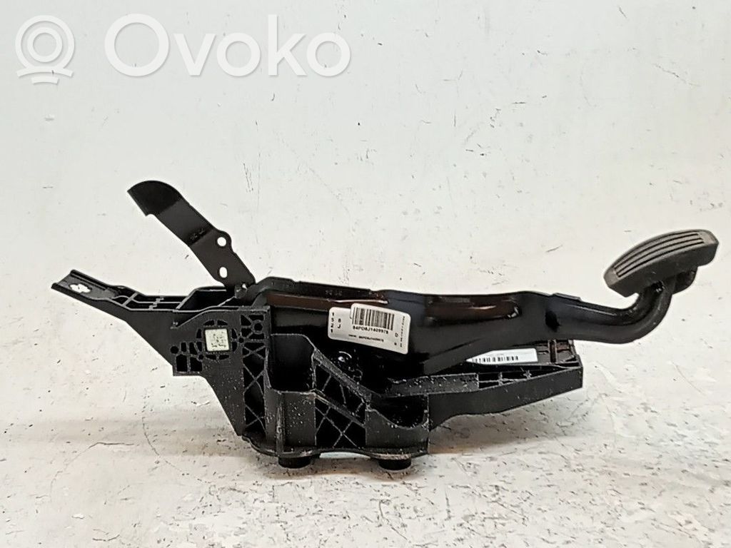 Pedal de freno   9829234680