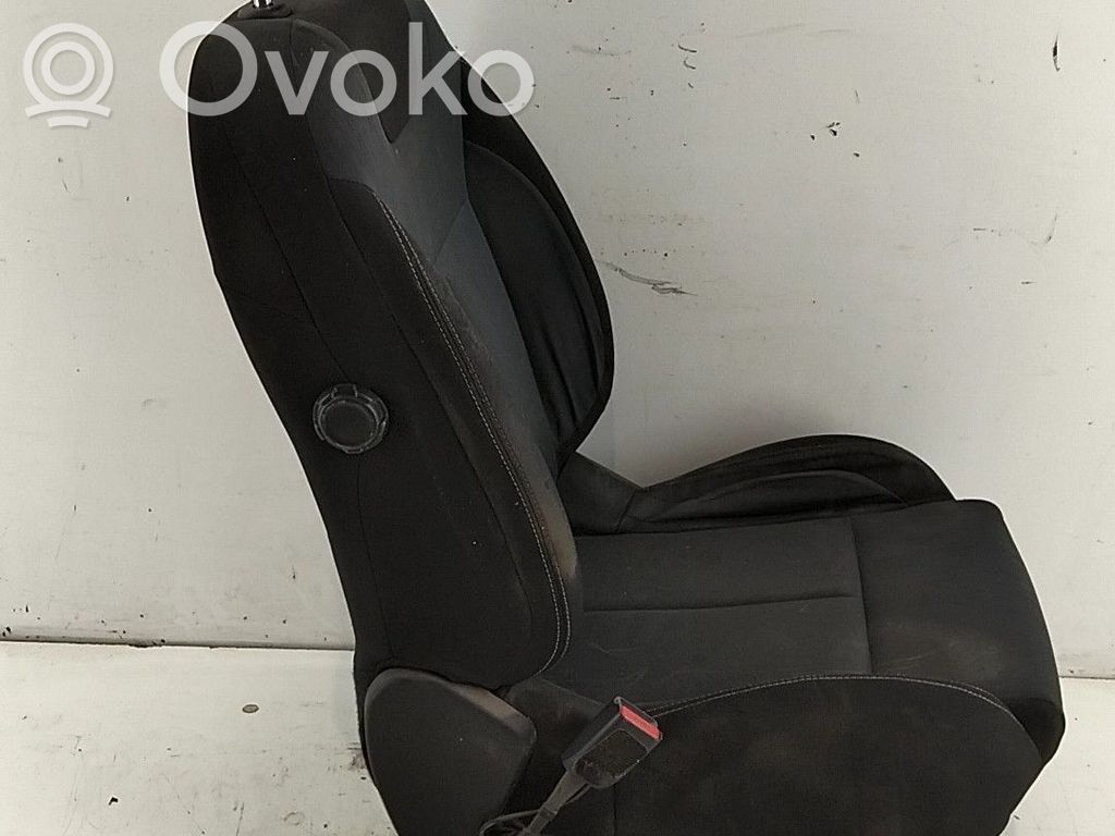 Citroen C4 II Fotel przedni kierowcy 