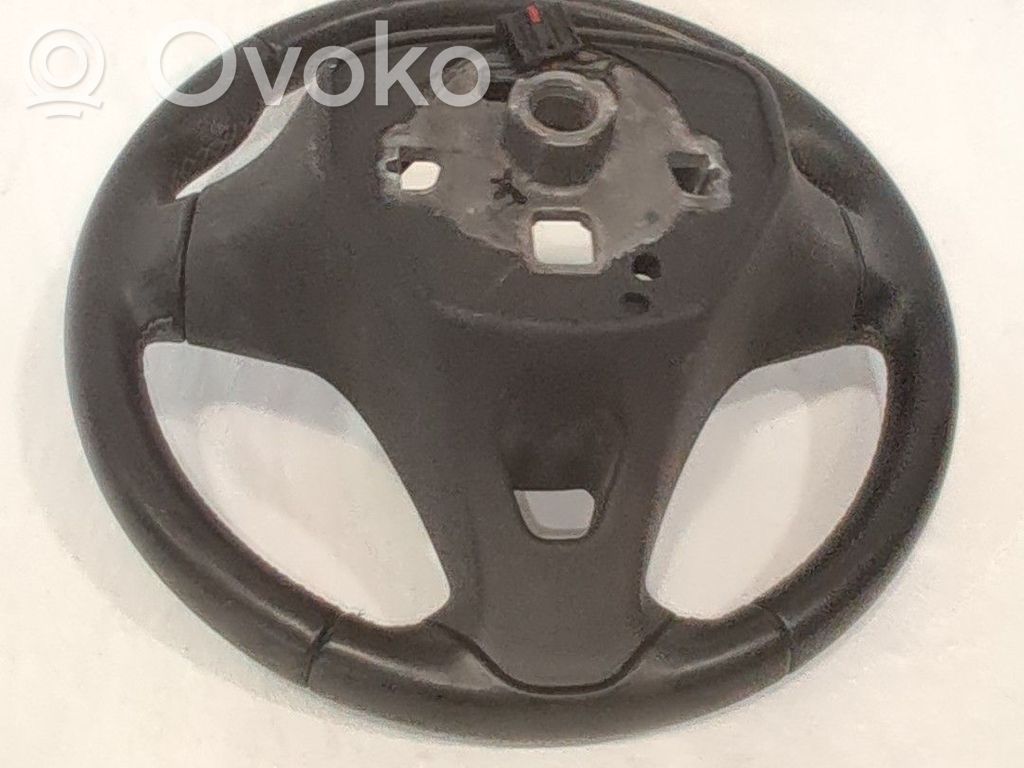 Steering wheel   39116011