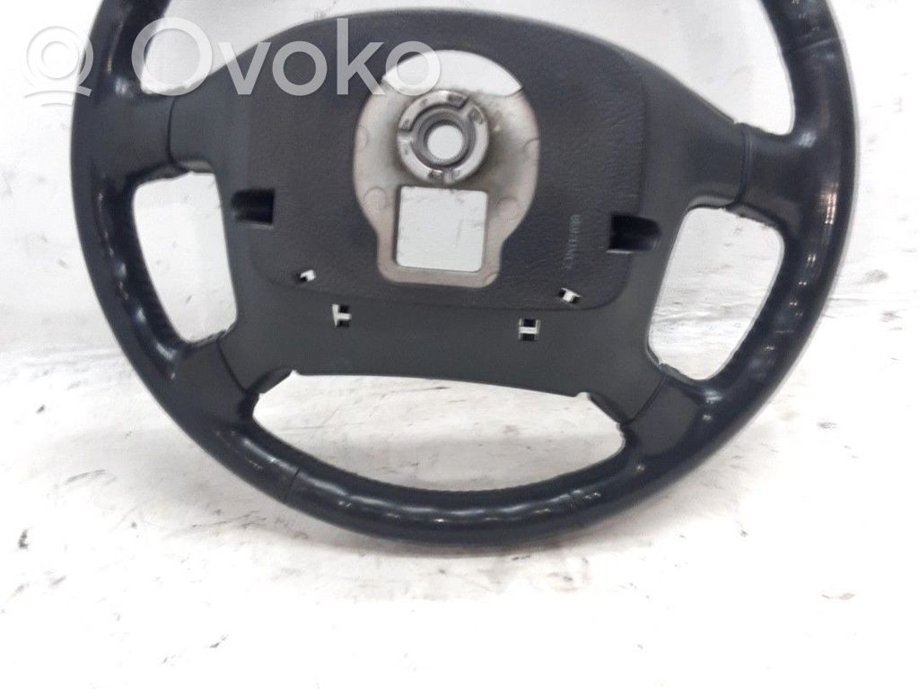 Volant   561003E200CQ