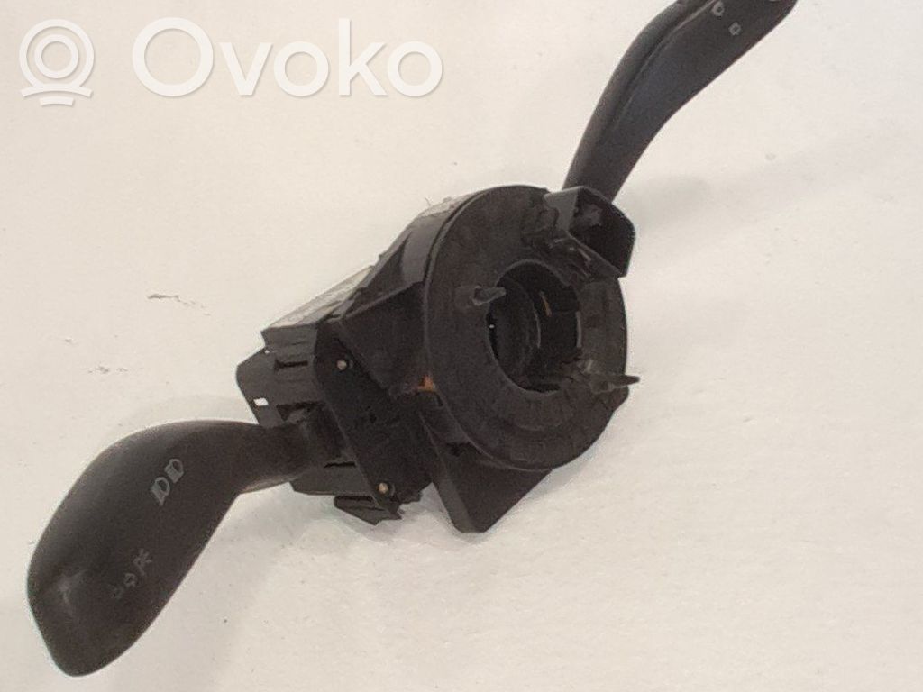 Seat Ibiza III (6L) Boutons / interrupteurs volant