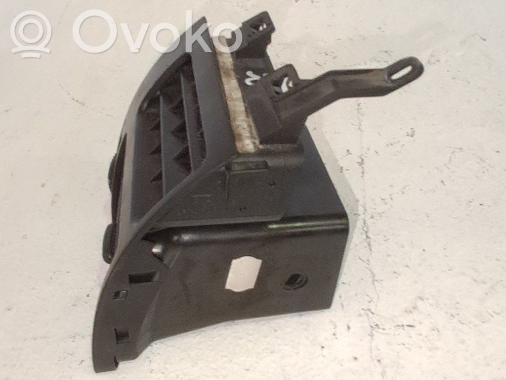Volkswagen Touran I Ramă grilă ventilație bord