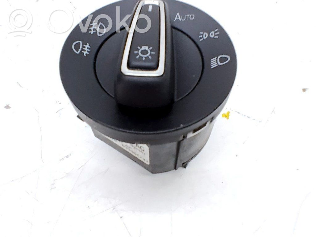 Seat Leon (5F) Interruptor de luz 