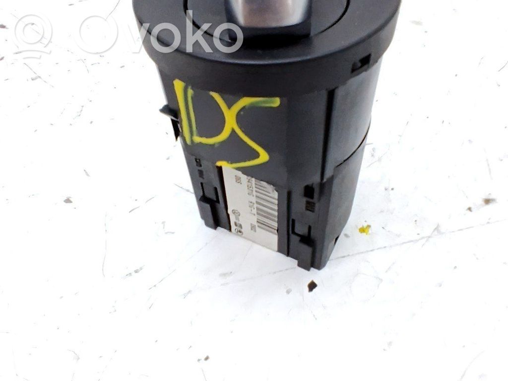 Lichtschalter   6R0941531G