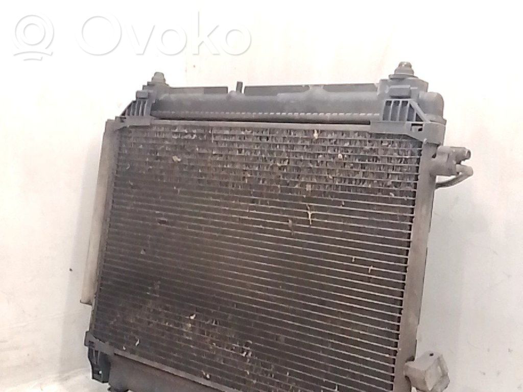 Toyota Yaris Radiatore di raffreddamento