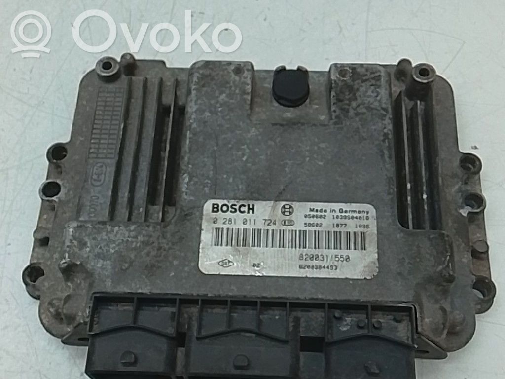 Komputer / Sterownik ECU silnika   8200442263