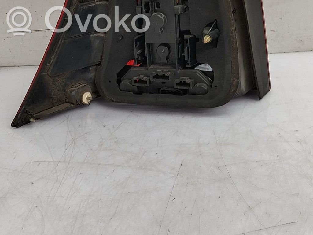 Volkswagen Golf IV Takavalon polttimo 