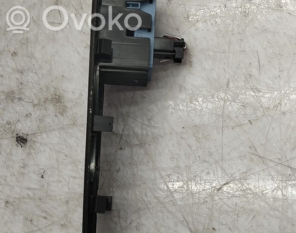 Toyota Avensis T270 Comutator comandă geamuri electrice