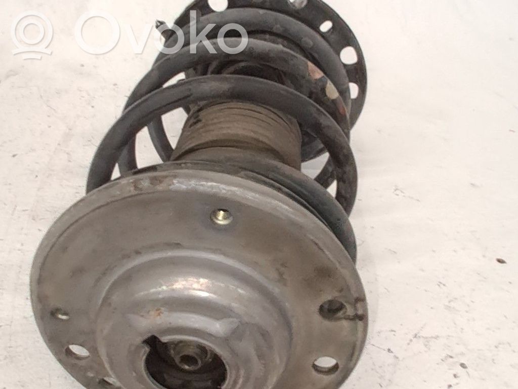 Etuiskunvaimennin   93190592