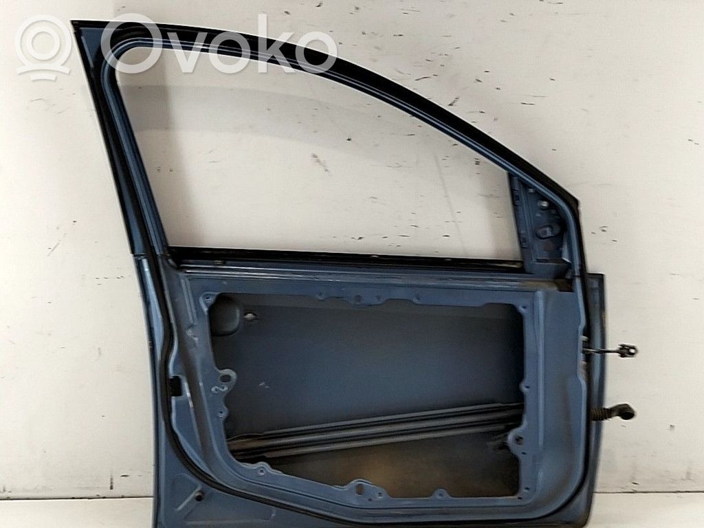 Ford Fiesta Puerta delantera 