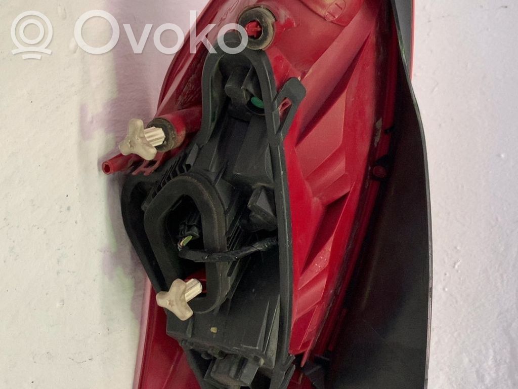 Peugeot 308 Lemputė 