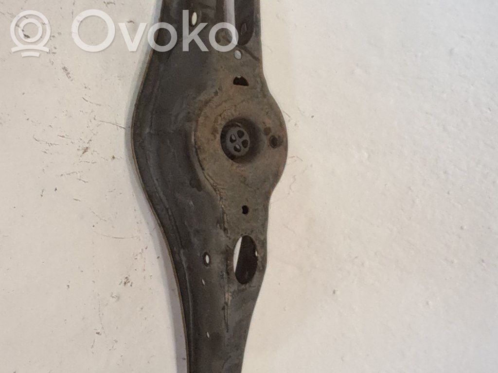Volkswagen Golf VII Brazo de suspensión trasera 