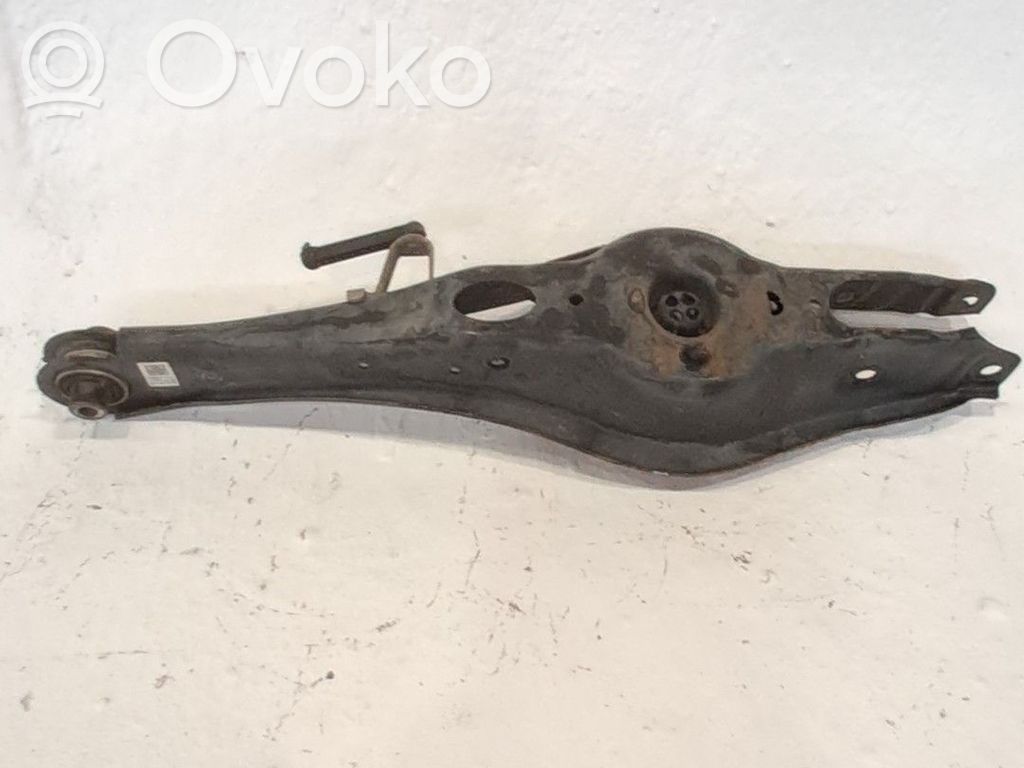 Volkswagen Golf VII Brazo de suspensión trasera 