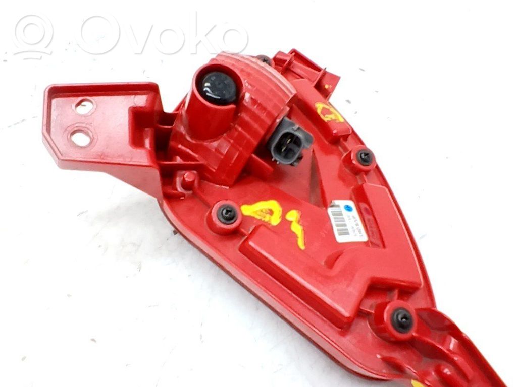 Takasumuvalo   92406J7300