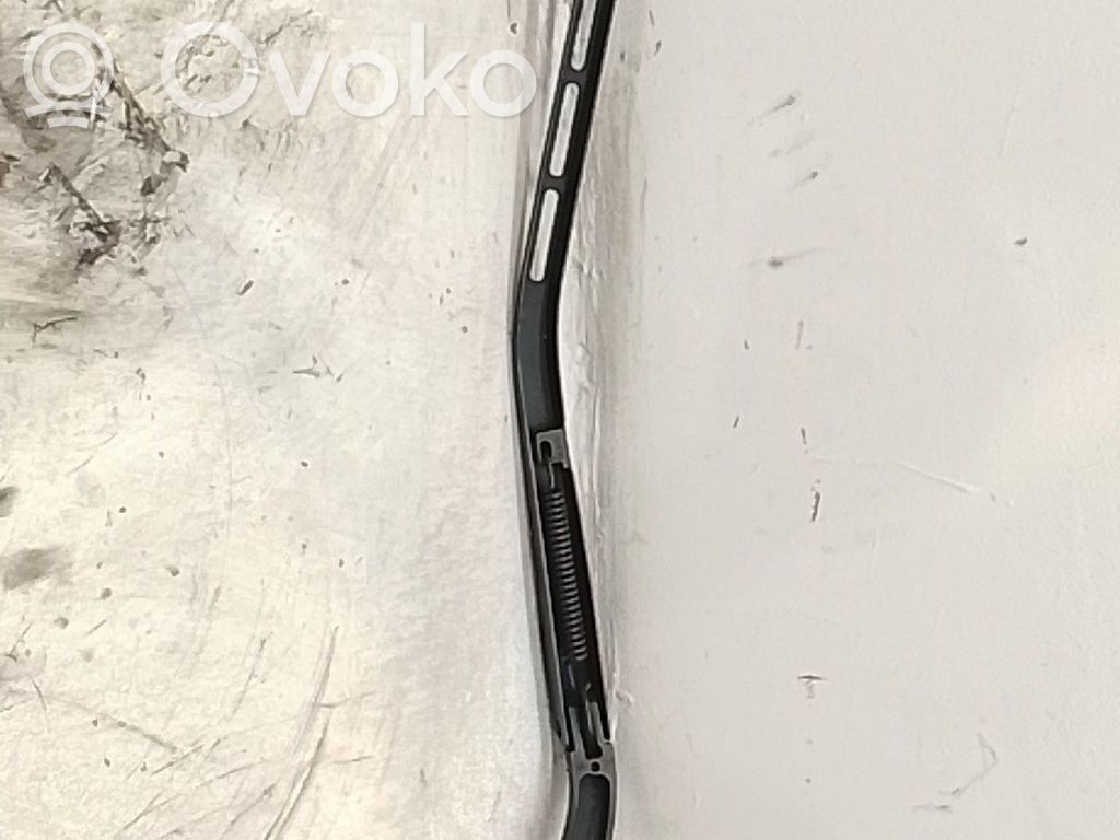 Peugeot 307 Braccio della spazzola tergicristallo anteriore 