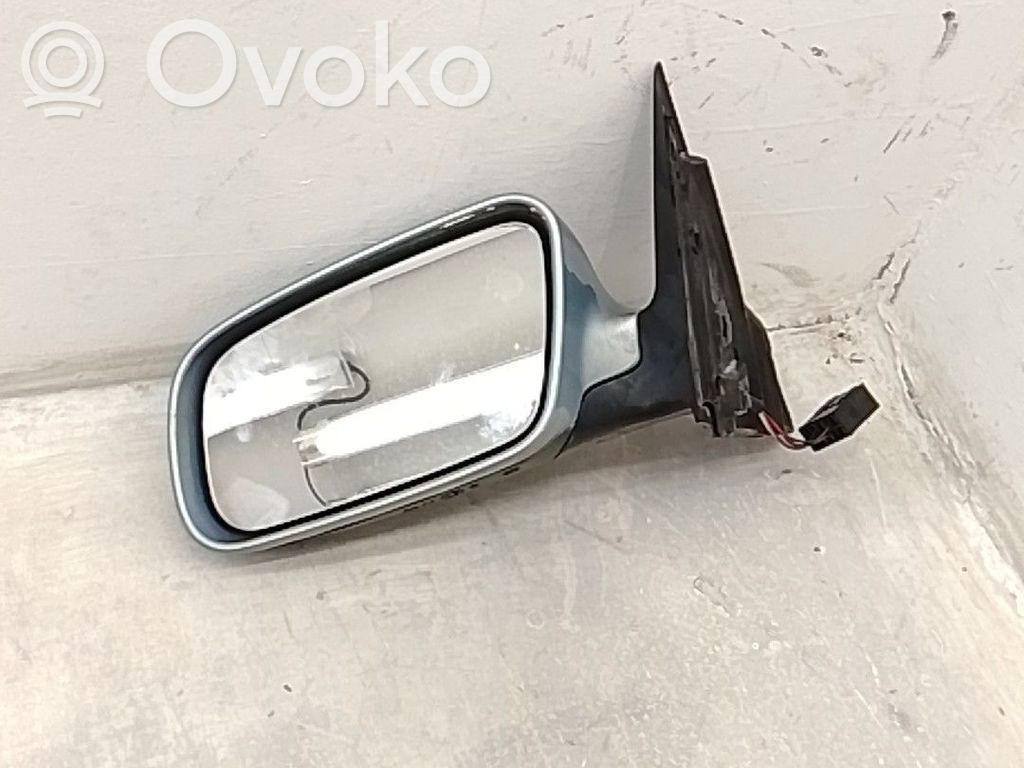 Audi A6 S6 C5 4B Rétroviseur extérieur électrique de porte avant 