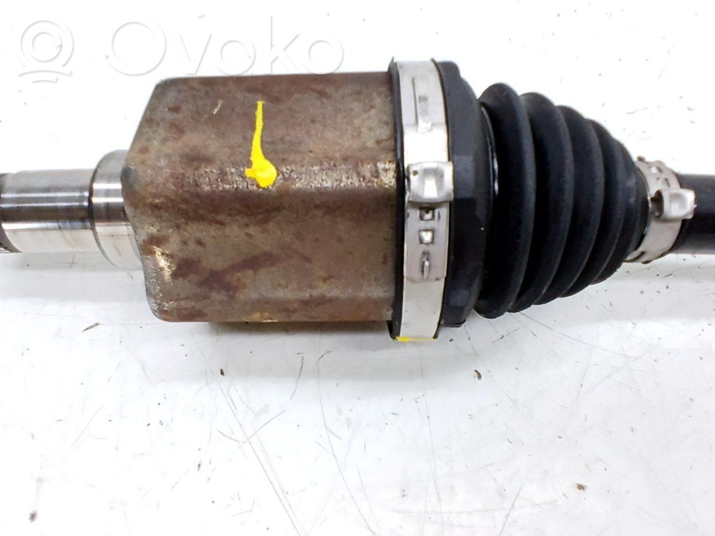 Eje de transmisión delantero   6C0407271T