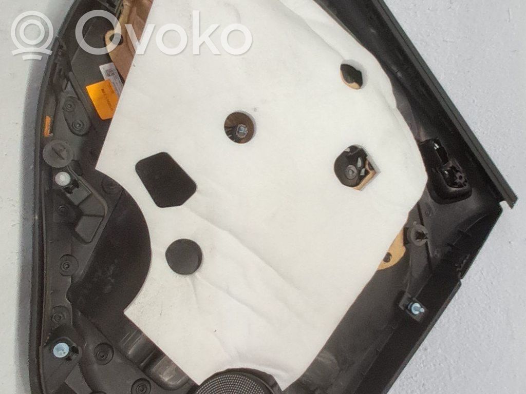 Ford Kuga I Takaoven verhoilu 