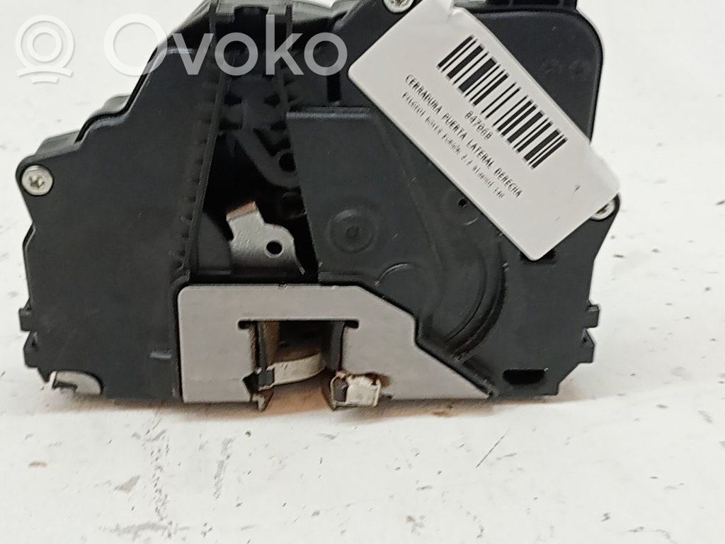 Peugeot Boxer Liukuoven lukko