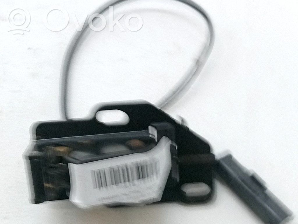 Takaluukun lukon salvan moottori   9822424980