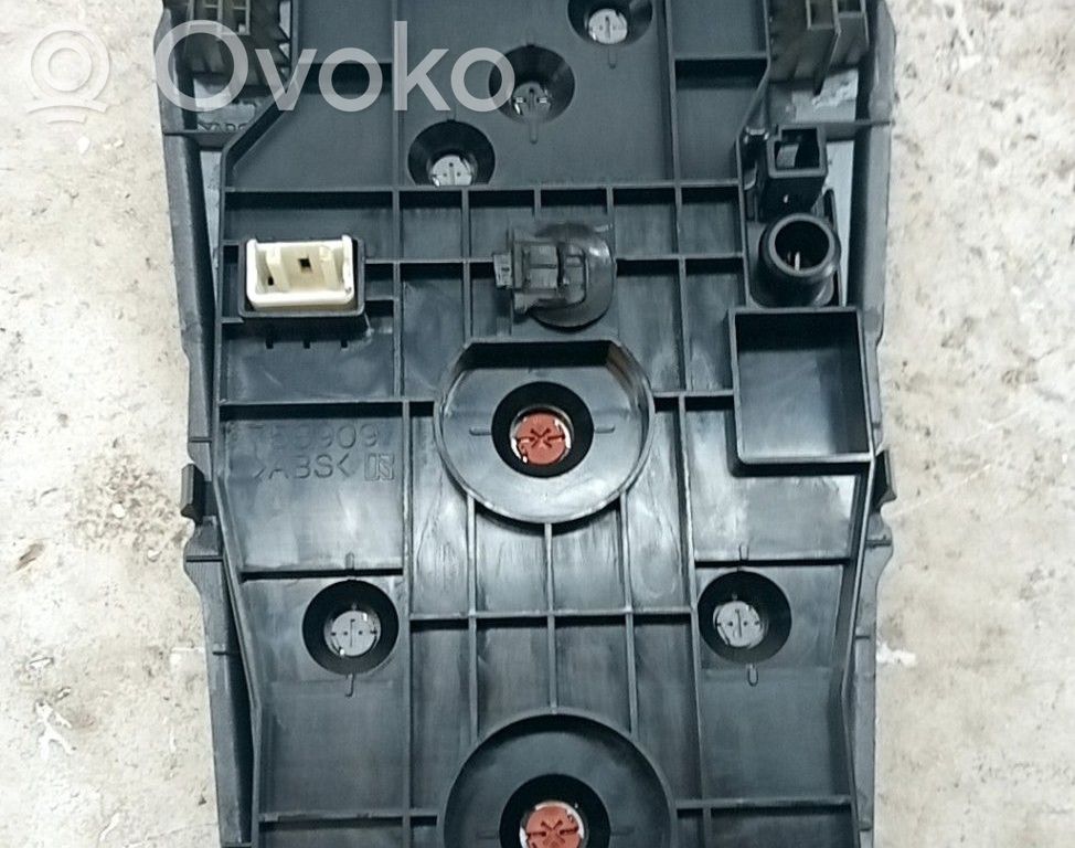 Panel klimatyzacji   559000D210B0