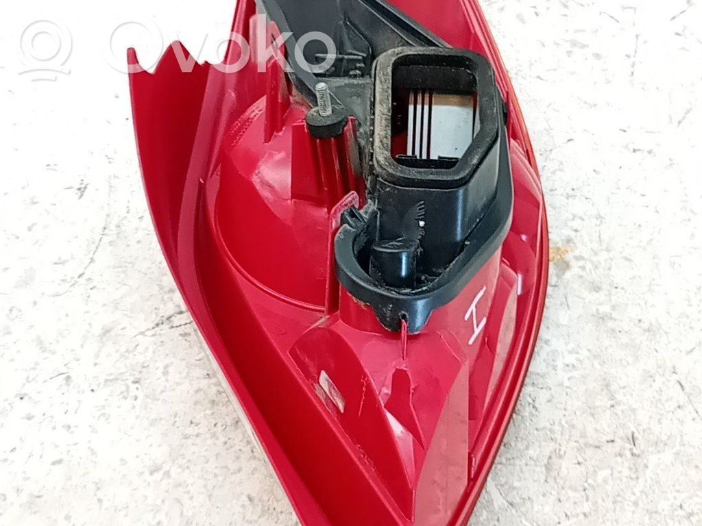Takavalon polttimo   6350Y7
