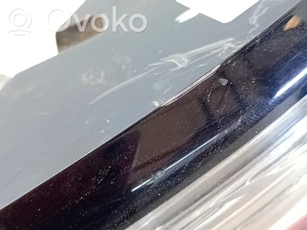 Lámpara de faros/luces traseros   LR079579